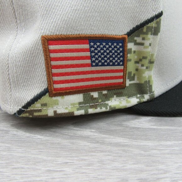 New Era 59Fifty NFL Las Vegas Raiders Salute To Service Fitted Hat Cap 7 3/4 NEW - Picture 12 of 15